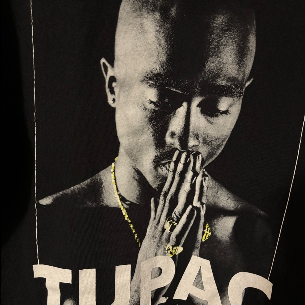 Tupac Black / 71 on back of Tee